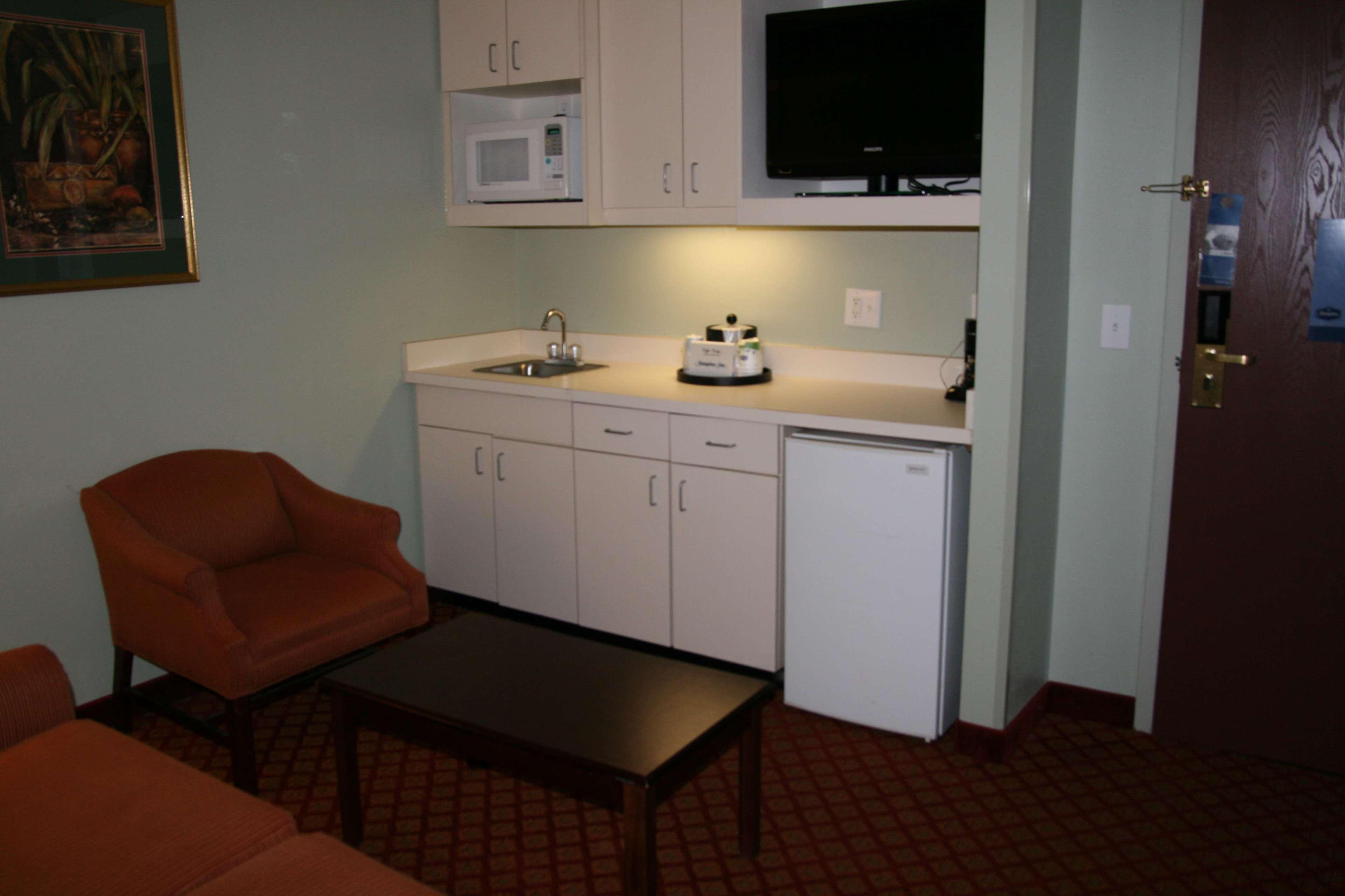 Hampton Inn - Hillsville Exterior photo
